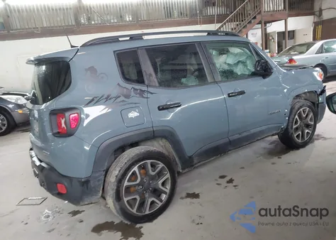 2018 Jeep Renegade Latitude 4X4 из США, поврежденный, VIN ZACCJBBB4JPH17324
